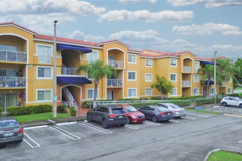 Condo in Cutler Bay, Florida, 2 bedrooms  № 1809501 - photo 30