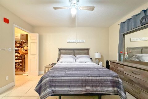 Condo in Cutler Bay, Florida, 2 bedrooms  № 1809501 - photo 20