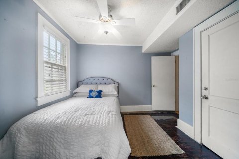 Casa en venta en Clearwater, Florida, 4 dormitorios, 183.95 m2 № 1772812 - foto 25