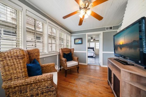 Casa en venta en Clearwater, Florida, 4 dormitorios, 183.95 m2 № 1772812 - foto 16