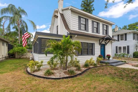 Casa en venta en Clearwater, Florida, 4 dormitorios, 183.95 m2 № 1772812 - foto 2