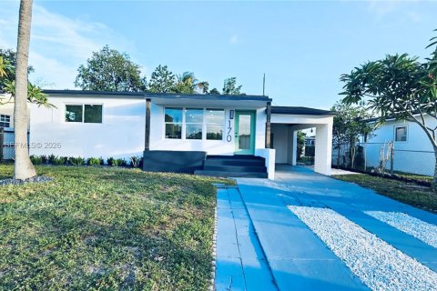 Casa en venta en North Miami Beach, Florida, 3 dormitorios, 101.73 m2 № 2002642 - foto 3