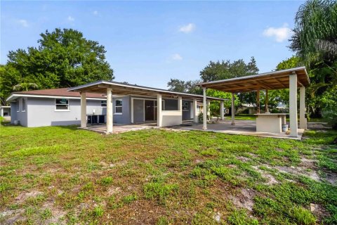 House in Sarasota, Florida 5 bedrooms, 216.83 sq.m. № 2259430 - photo 26