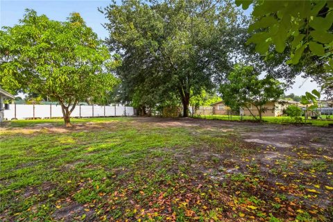 House in Sarasota, Florida 5 bedrooms, 216.83 sq.m. № 2259430 - photo 6