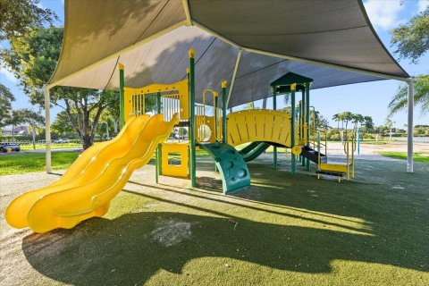 Casa en venta en Pembroke Pines, Florida, 3 dormitorios, 160.81 m2 № 2269176 - foto 14