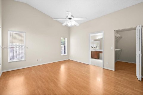 Casa en venta en Pembroke Pines, Florida, 3 dormitorios, 160.81 m2 № 2269176 - foto 26