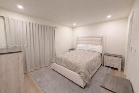 Touwnhouse à louer à Margate, Floride: 2 chambres, 96.43 m2 № 2060797 - photo 18