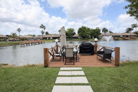 Touwnhouse à louer à Margate, Floride: 2 chambres, 96.43 m2 № 2060797 - photo 23