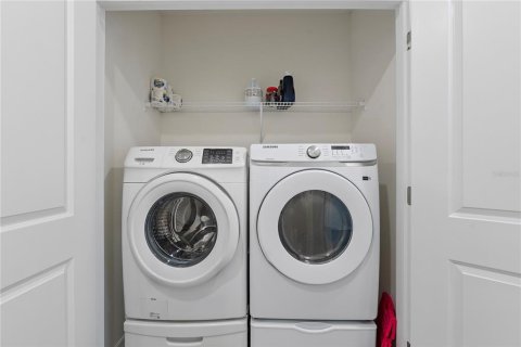 Снять в аренду таунхаус в Уэсли-Чепел, Флорида 6 комнат, 155.43м2, № 1837317 - фото 14