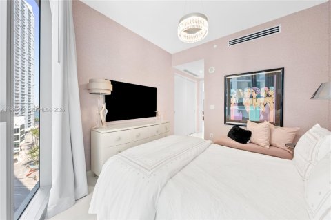 Снять в аренду кондоминиум в Майами, Флорида 4 спальни, 301.65м2, № 2062414 - фото 8