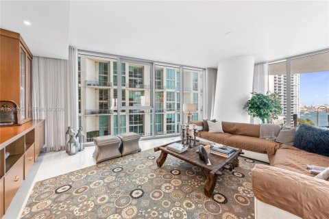 Снять в аренду кондоминиум в Майами, Флорида 4 спальни, 301.65м2, № 2062414 - фото 6