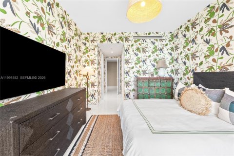 Снять в аренду кондоминиум в Майами, Флорида 4 спальни, 301.65м2, № 2062414 - фото 30