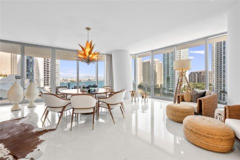 Снять в аренду кондоминиум в Майами, Флорида 4 спальни, 301.65м2, № 2062414 - фото 18