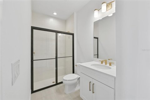 House in Orlando, Florida 4 bedrooms, 309.46 sq.m. № 1534771 - photo 9