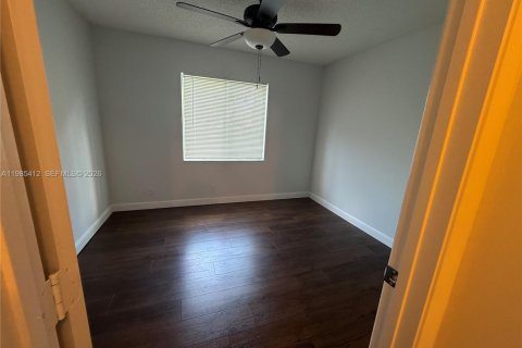 Copropriété à louer à Boca Raton, Floride: 2 chambres, 92.9 m2 № 2243597 - photo 20