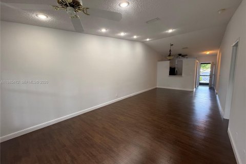 Copropriété à louer à Boca Raton, Floride: 2 chambres, 92.9 m2 № 2243597 - photo 27