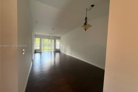 Copropriété à louer à Boca Raton, Floride: 2 chambres, 92.9 m2 № 2243597 - photo 4