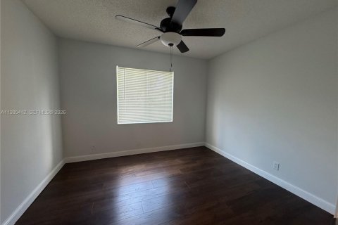 Copropriété à louer à Boca Raton, Floride: 2 chambres, 92.9 m2 № 2243597 - photo 8