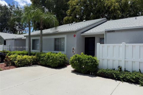 Copropriété à louer à Boca Raton, Floride: 2 chambres, 92.9 m2 № 2243597 - photo 2