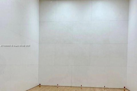 Townhouse in Weston, Florida 2 bedrooms, 103.12 sq.m. № 1963186 - photo 25