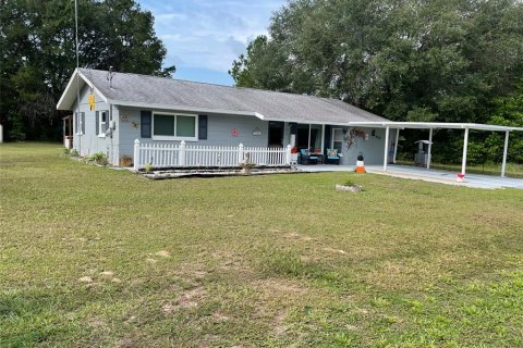 Villa ou maison à Dunnellon, Floride 2 chambres, 111.48 m2 № 2323025