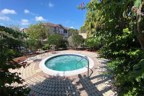 Copropriété à louer à Orlando, Floride: 2 chambres, 113.25 m2 № 2413979 - photo 30