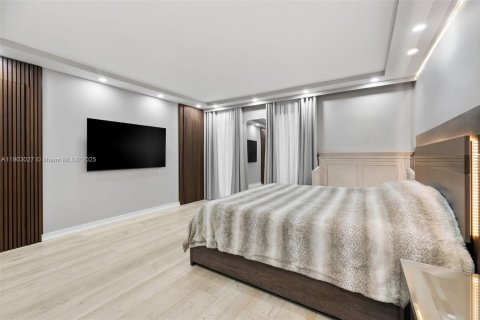 Adosado en venta en Hallandale Beach, Florida, 3 dormitorios, 162.58 m2 № 1955411 - foto 14