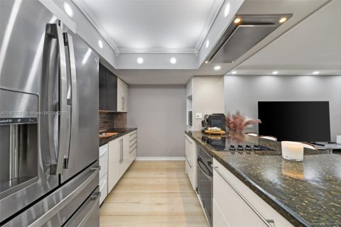 Adosado en venta en Hallandale Beach, Florida, 3 dormitorios, 162.58 m2 № 1955411 - foto 7