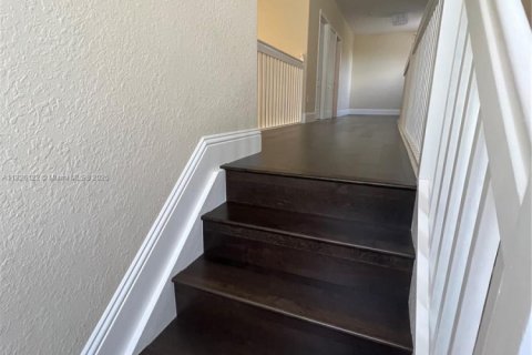 Casa en venta en Miramar, Florida, 4 dormitorios, 316.8 m2 № 1794447 - foto 30