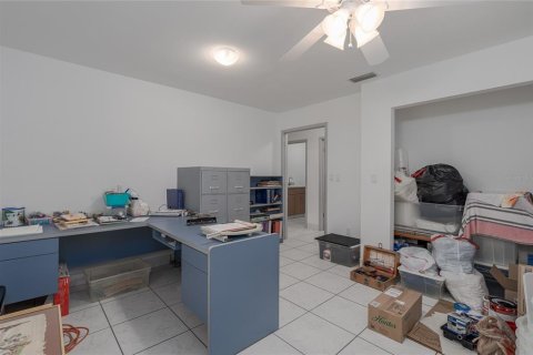 House in Duette, Florida 4 bedrooms, 189.8 sq.m. № 1734545 - photo 20