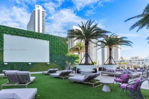 Купить кондоминиум в Холливуд, Флорида 2 спальни, 99.87м2, № 2046091 - фото 24