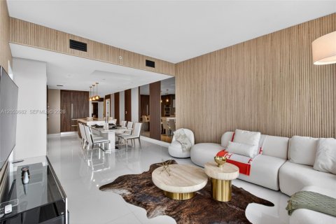 Copropriété à vendre à Miami, Floride: 3 chambres, 204.76 m2 № 2251291 - photo 27