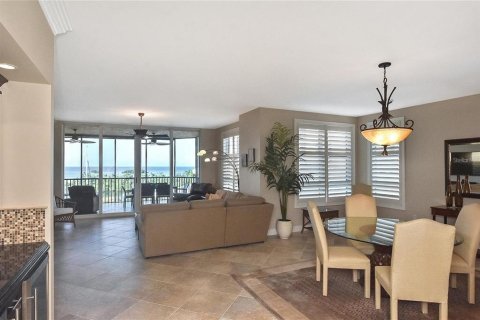 Condominio en alquiler en Punta Gorda, Florida, 3 dormitorios, 218.41 m2 № 2150078 - foto 12