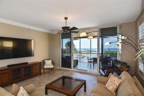 Condominio en alquiler en Punta Gorda, Florida, 3 dormitorios, 218.41 m2 № 2150078 - foto 11