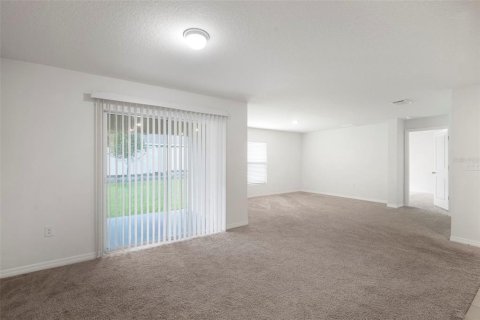 Casa en venta en Zephyrhills, Florida, 4 dormitorios, 171.5 m2 № 1906417 - foto 22