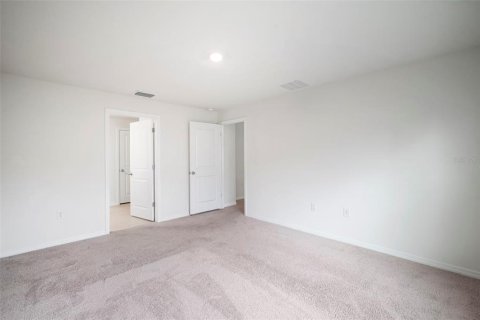 Casa en venta en Zephyrhills, Florida, 4 dormitorios, 171.5 m2 № 1906417 - foto 30