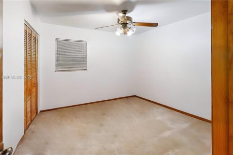 Villa ou maison à vendre à Homestead, Floride: 3 chambres, 99.59 m2 № 2068920 - photo 28