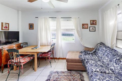 Villa ou maison à vendre à Homestead, Floride: 3 chambres, 99.59 m2 № 2068920 - photo 9