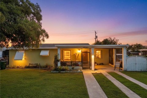 Villa ou maison à Homestead, Floride 3 chambres, 99.59 m2 № 2068920