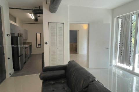 Copropriété à louer à Miami, Floride: 1 chambre, 77.57 m2 № 1929809 - photo 17