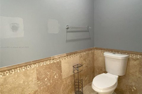 Copropriété à louer à Miami, Floride: 1 chambre, 77.57 m2 № 1929809 - photo 20