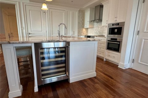 Снять в аренду кондоминиум в Сарасота, Флорида 2 комнаты, 126.72м2, № 1615571 - фото 7