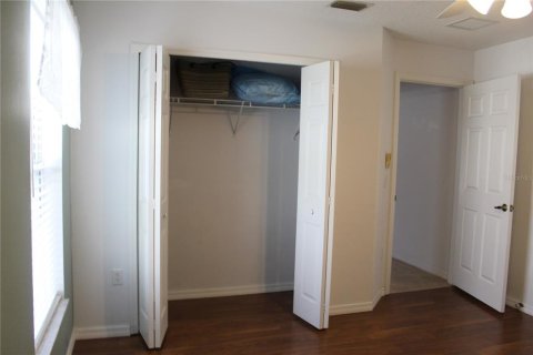 House in Edgewater, Florida 3 bedrooms, 154.22 sq.m. № 1885980 - photo 15