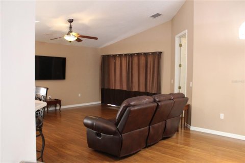 House in Edgewater, Florida 3 bedrooms, 154.22 sq.m. № 1885980 - photo 28