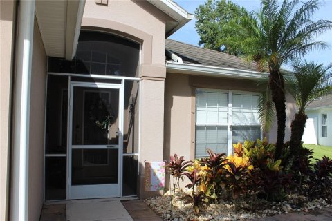 House in Edgewater, Florida 3 bedrooms, 154.22 sq.m. № 1885980 - photo 3