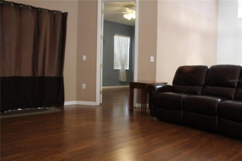 House in Edgewater, Florida 3 bedrooms, 154.22 sq.m. № 1885980 - photo 27