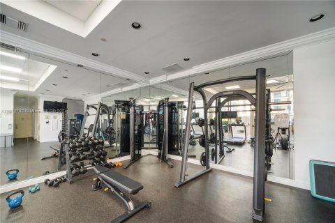 Copropriété à vendre à Surfside, Floride: 2 chambres, 147.71 m2 № 1864505 - photo 6