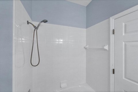 Купить виллу или дом в Венеция, Флорида 5 комнат, 117.52м2, № 1911376 - фото 25
