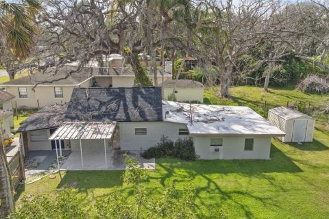 Commercial property in New Port Richey, Florida 2 bedrooms, 111.95 sq.m. № 2199597 - photo 27
