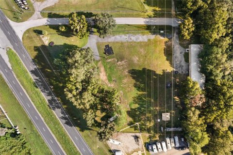 Commercial property in Summerfield, Florida 557.41 sq.m. № 2384287 - photo 16